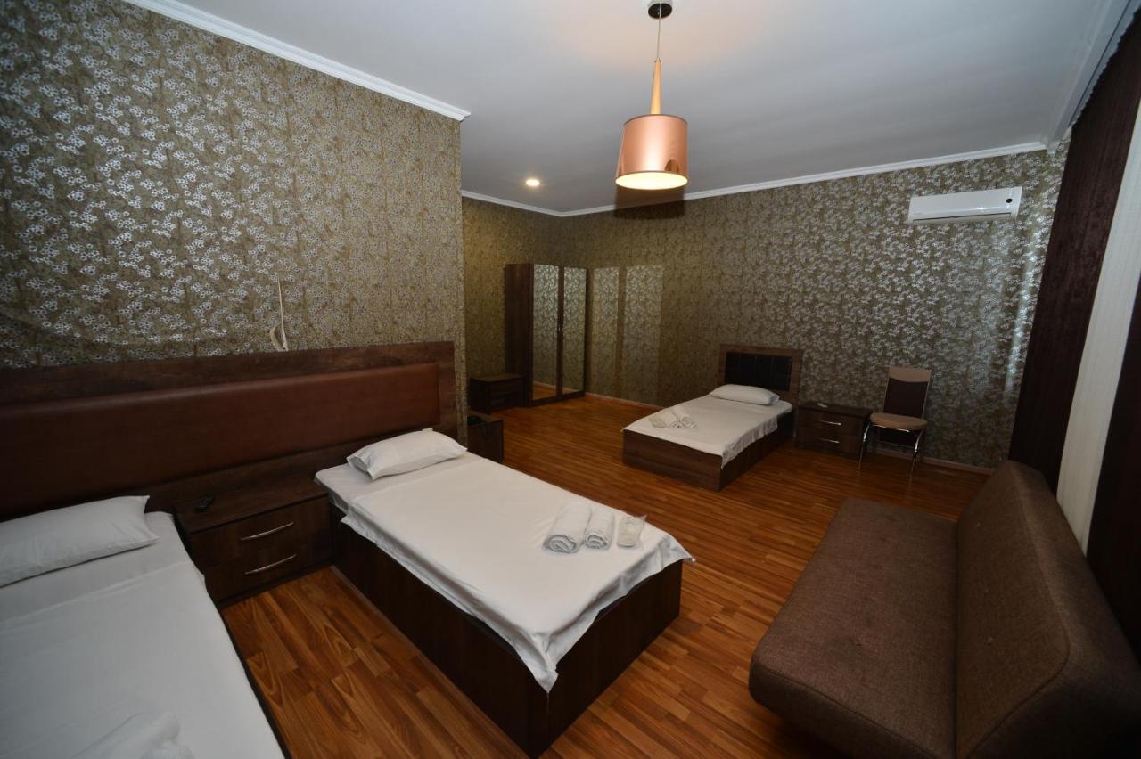 Green Hotel บาทูมิ ภายนอก รูปภาพ